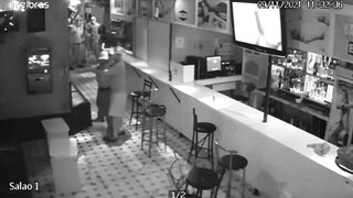 Man Fatally Stabbed During Argument In The Bar