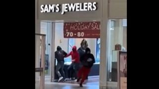ONCE AGAIN: Looters Hit Jewelry Store In San Francisco Mall In Broad Daylight