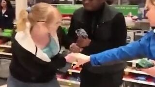 Lunatic Tries to Steal, Assaults an Employee, then Tries to Play the Victim while Karen's Put their Opinions In