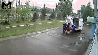 Russia: Driver Passes Away After Traffic Inspector Punches Him In Custody