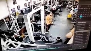 Mexican Woman Crushed to Death Under 181 Kg Barbell She Was Trying to Lift at Gym