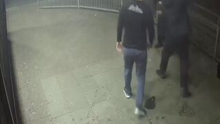 Knife-Wielding Thug Picked The Wrong Lads To Threaten In Liverpool