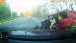 Drunk Porsche Kills Couple In Brutal Crash In Russia
