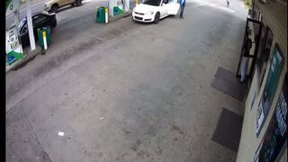 Video Shows Broad-Daylight Shootout at Henderson Gas Station