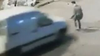 Man Runs Over the Mugger who Attacked His Mother in Argentina!
