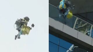 WOW: Watch a Flying Delivery Man Brings Food to People in a Highrise