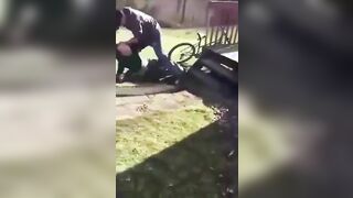 Father Catches the Neighborhood Predator Preying on his 6 YEAR OLD Daughter