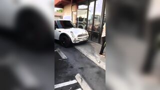 Drunk Tow Truck Driver Attacked by Mob After Crashing into Parked Cars!