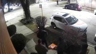 Chicago Thugs Politely Rob a Delivery Man For His Vehicle!