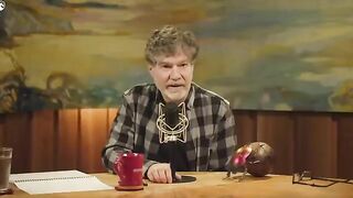 Bret Weinstein says that if he could go back, he would not vaccinate his newborn children.