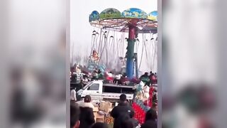ANOTHER ONE: Ride Malfunctions at Amusement Park!
