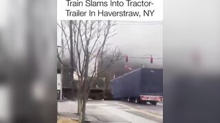 Train Eviscerates 18-wheeler in Haverstraw, NY