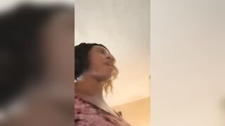 Woman Shoots Her Boyfriend Dead on Livestream in Front of Her Children
