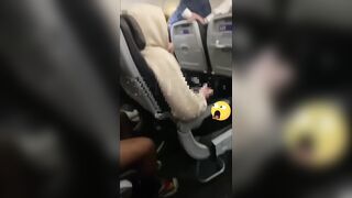 US Marshall Repeatedly Punches Old Lady in Her Face For Acting Up on Flight
