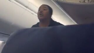 Threatens To Beat Up Flight Attendant After Being Booted From Chicago Flight