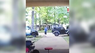 Cop Shoots Guy Who Hit him With His Vehicle.... What a Scene.