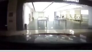 Broken Hearted Dude Live Streams Him Raming his Car Through the Mall