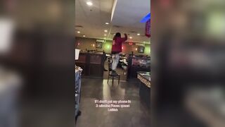 Dude Tracked his Lost iPhone Proceeds to Threatens Entire Restaurant