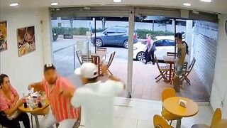 Armed Colombian Man Freaks out While Trying to Rob People!