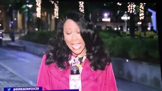 PHILLY: News Reporter Attacked by Thugs During a Live Broadcast!