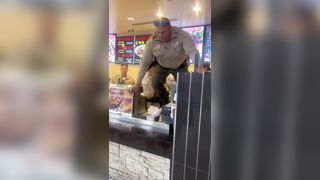 False Report of Active Shooter at a Mall has this Cop Slipping
