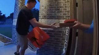Entitled Door Dasher Goes off on a Lady For $5 Tip on $20 Order!