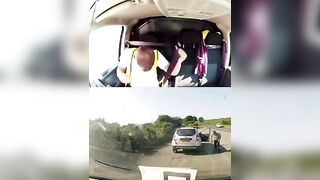 Good Man saves the Life of a Driver Choking to Death