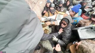 Insane scene out of Minneapolis where anti-Islam activist, Jake Lang, was mobbed, attacked & allegedly stabbed by left wing rioters earlier today.