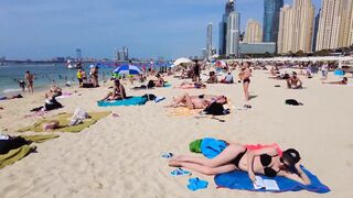 World Watching: Beautiful Dubai Beach