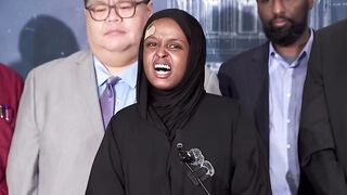 "Being Somali is more than bananas & rice, it's a lot, it's uh.. it's kind of like..WHAT?