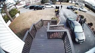 ICE agents swarm an illegal alien from Ecuador in Oregon