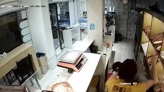 Employee Stabs Robber Many many Times