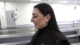 NEW: Rep. Sara Jacobs says "Congress is basically high school"