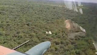A Paraguayan Super Tucano intercepts a drug flight