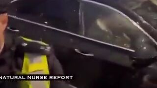 Murderer! Violent Crowd surrounds Bill Gates' Car