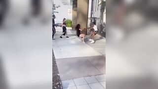 Hot Chicks in Seattle Brawl with 2 Black Guys....Hate Crime? Assault?