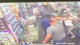 No Nonsense Owner Chokes Out Shoplifters Regardless of Gender in His Store!