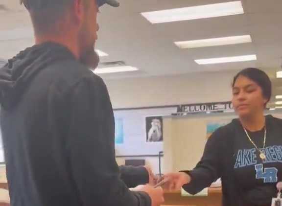 Florida dad just became a NATIONAL HERO!