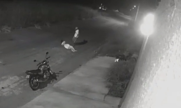 Police show up just in time to Stop this Madman