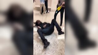 Grieving father attacks son’s accused killer inside Mecklenburg courthouse