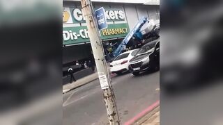 What are these guys trying to do? Fatal unloading incident