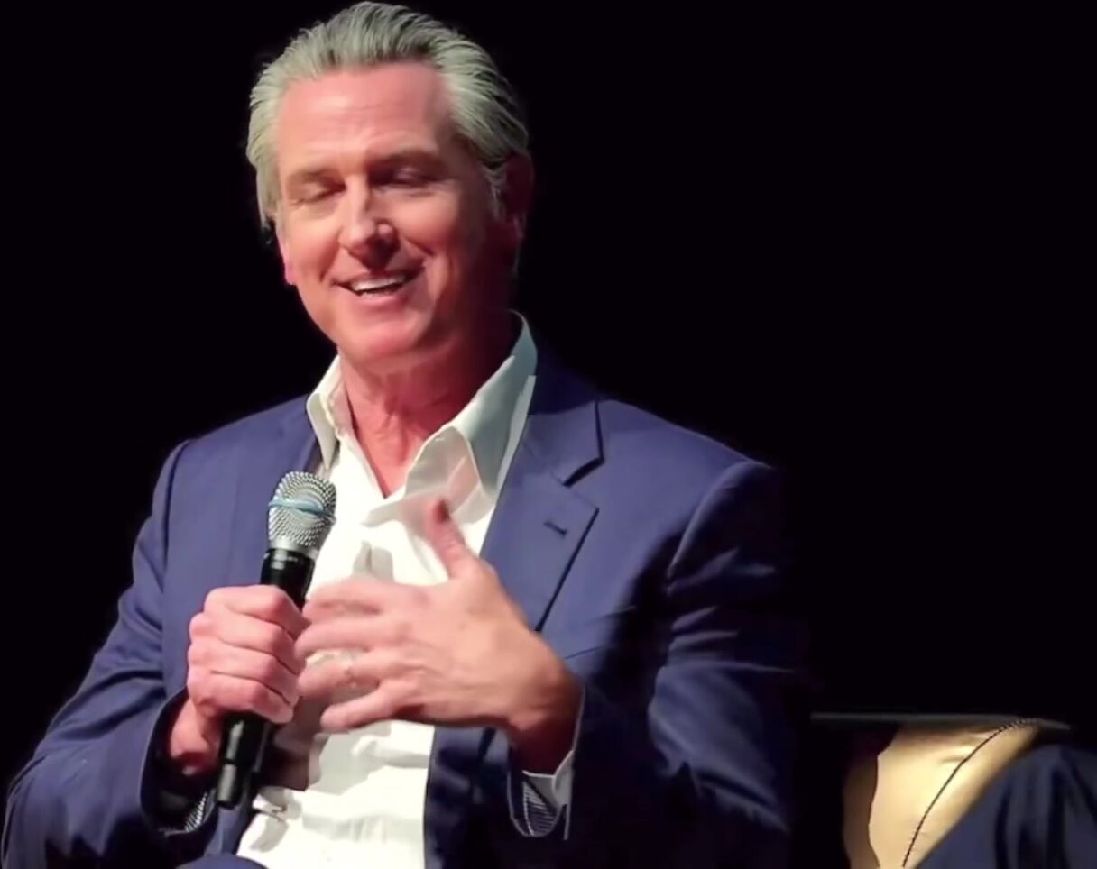 Gov. Newsom to a black crowd in GA: "I am like you. I'm a 960 SAT guy. I can't read."