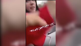 Guy Jumps Out Car because his Gf is Stabbing Him