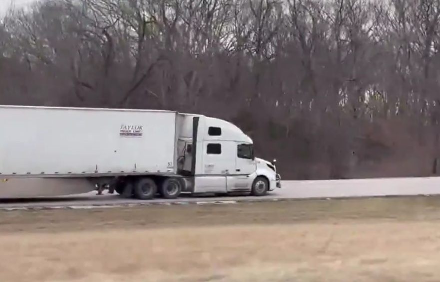 Illegal Minnesota Driver caught going the WRONG Way