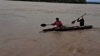 Upper Amazon: Huallaga River flooding causes shipwreck and missing farmer