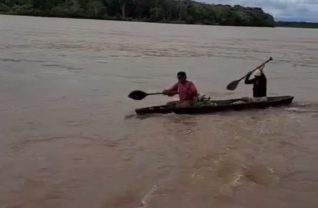 Upper Amazon: Huallaga River flooding causes shipwreck and missing farmer