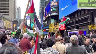 Will it Happen in the US Next? Times Square in NYC Chants for the Terrorists