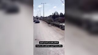 Israeli Missile Hits Cars trying to Exit Gaza (allegedly)