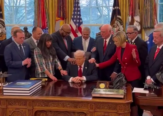 Situation at the White House… Imagine thinking the Lord would bless Epstein’s boyfriend