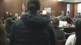 Man Accused of Killing Ex-Girlfriend Gets Into a Fight With Her Family in The Courtroom!